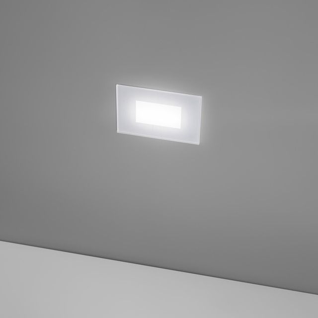 segnapasso-da-incasso-4-punto-5w-cct-gealuce-colore-bianco-ip65