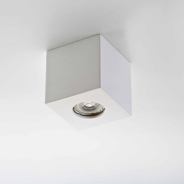 spot-cubico-isyluce-821