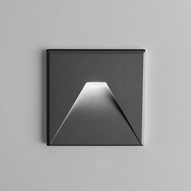 segnapasso-ad-incasso-led-3w-cct-gealuce-quadrato-nero-ip20