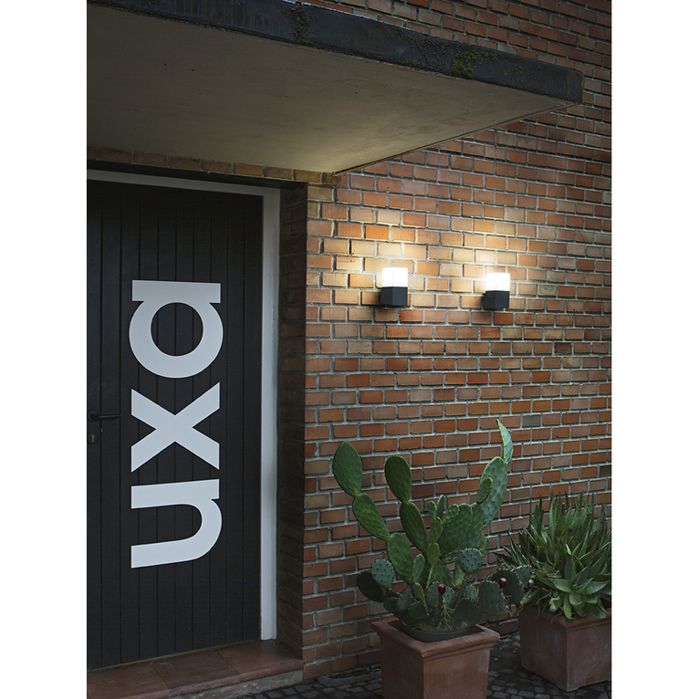 applique aditi-up e27 gealed antracite ip44