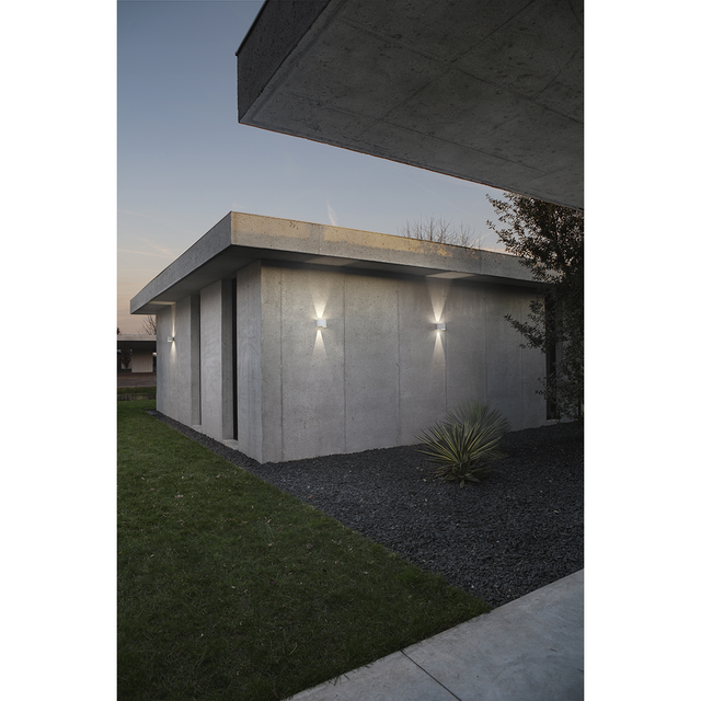 applique-henk-r-2x5w-luce-naturale-4000k-gealed-antracite-ip54