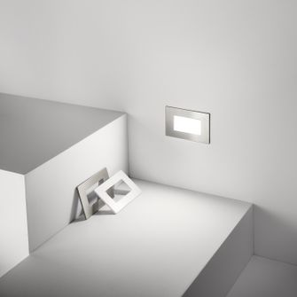 Segnapasso MAGA 2W luce calda 3000K GEALED IP65 bianco/nichel con sensore