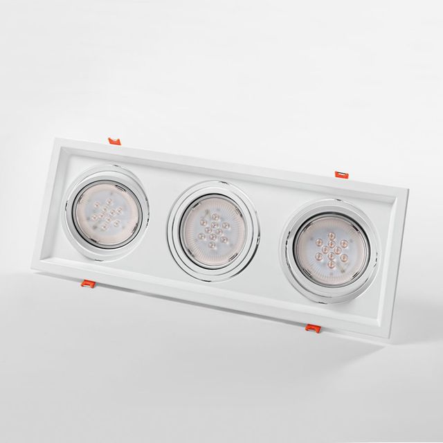 faretto-isy704-g53-ar111-isyluce-quadrato-triplo-orientabile-incasso