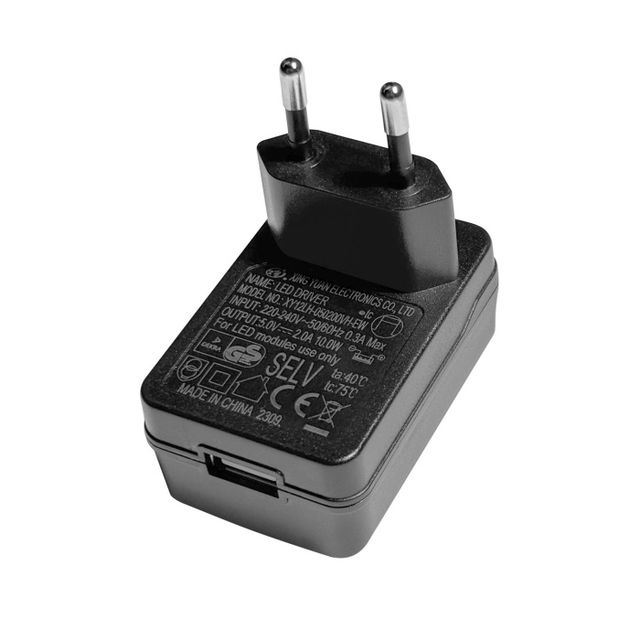 adattatore-di-ricarica-usb