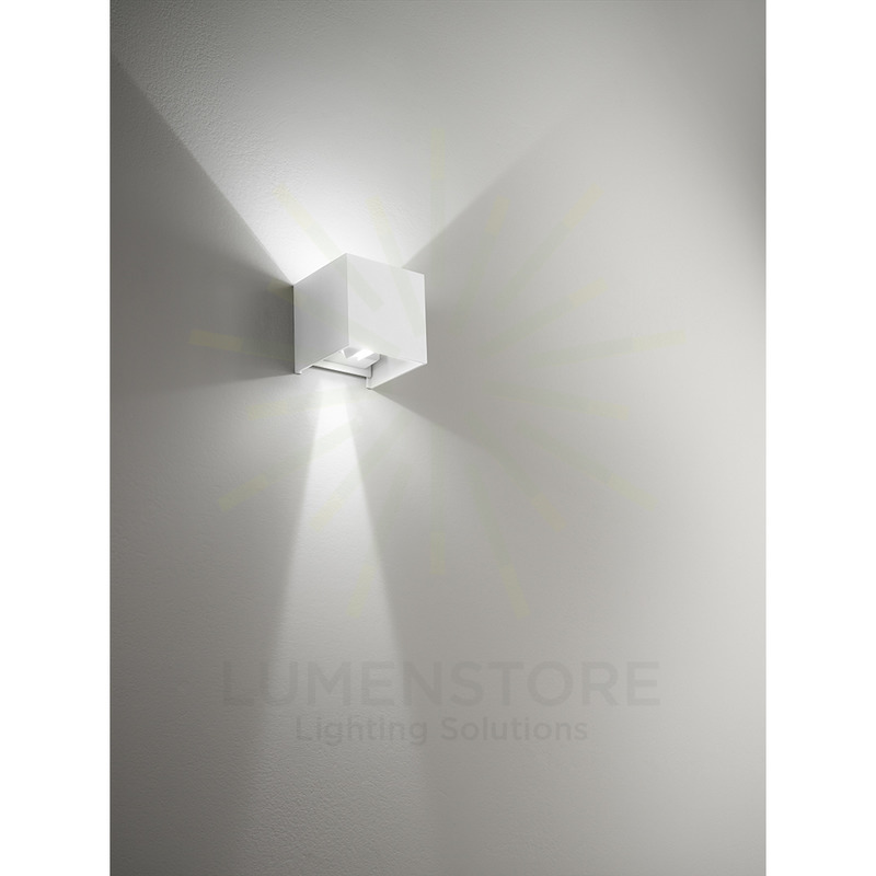 applique henk-q 2x5w luce calda 3000k gealed nero ip54